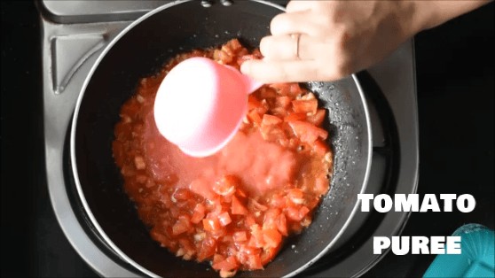 how to make pizza sauce step 5
