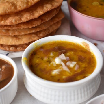 how to make sindhi dal pakwan recipe