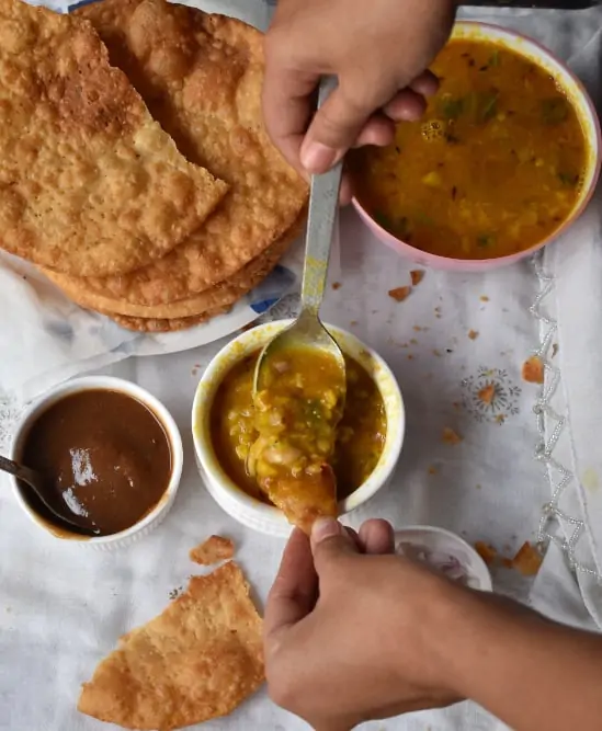 how to make sindhi dal pakwan recipe