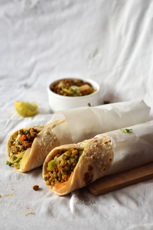 moong bean wraps with coconut chutney -priyascurrynation.com