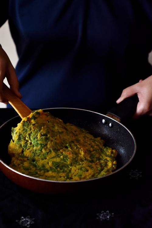 Moong Dal And Palak Chilla Lentil Spinach Savory Crepes Recipe Priya S Curry Nation