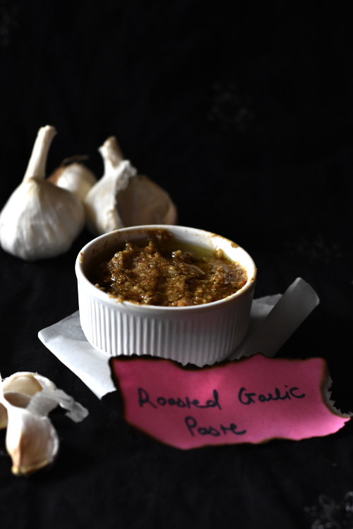 roaste garlic paste recipe - priyascurryantion.com #recipes #howtos #basics #vegan