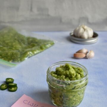 basic chilli garlic paste - priyascurrynation.com #recipes #basics #paste