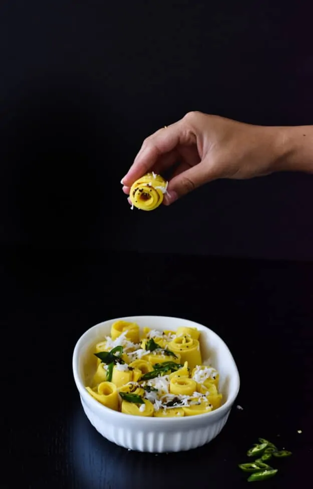 instant pot khandvi rolls - easy and quick recipe | priyascurrynation.com