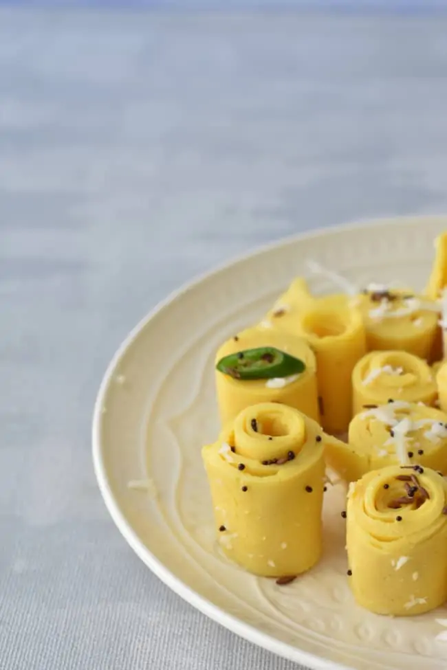 instant pot khandvi rolls - easy and quick recipe | priyascurrynation.com