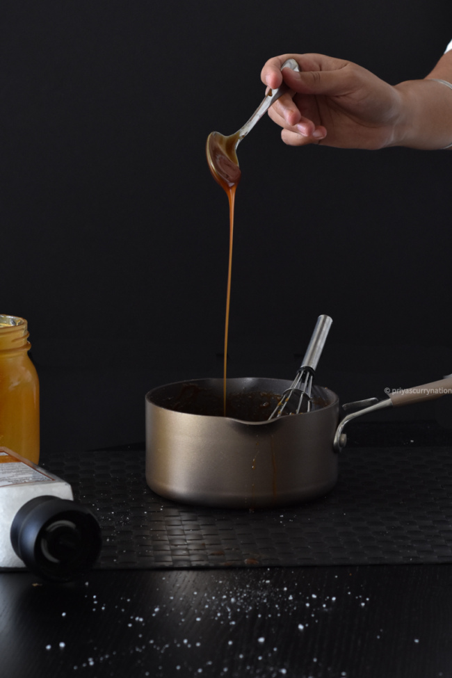 how to make caramel sauce - priyascurrynation.com