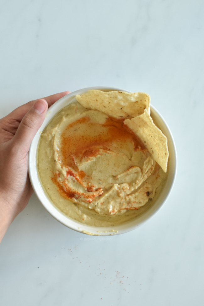 easy hummus without tahini recipe with video - priyascurrynation.com